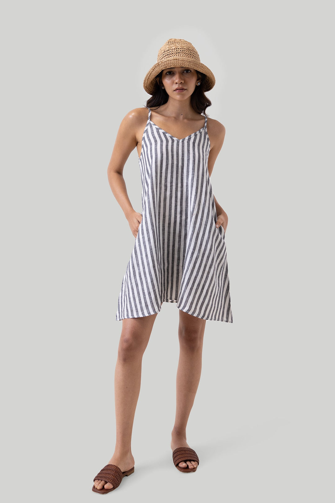 Short Tent Dress in Linen Stripes-0